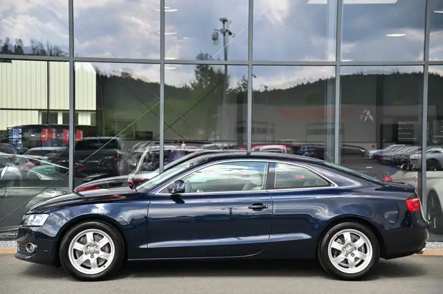 Audi A5 view 6