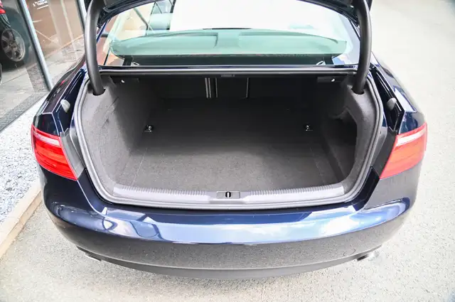 Audi A5 view 10