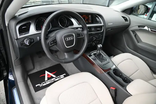 Audi A5 view 11