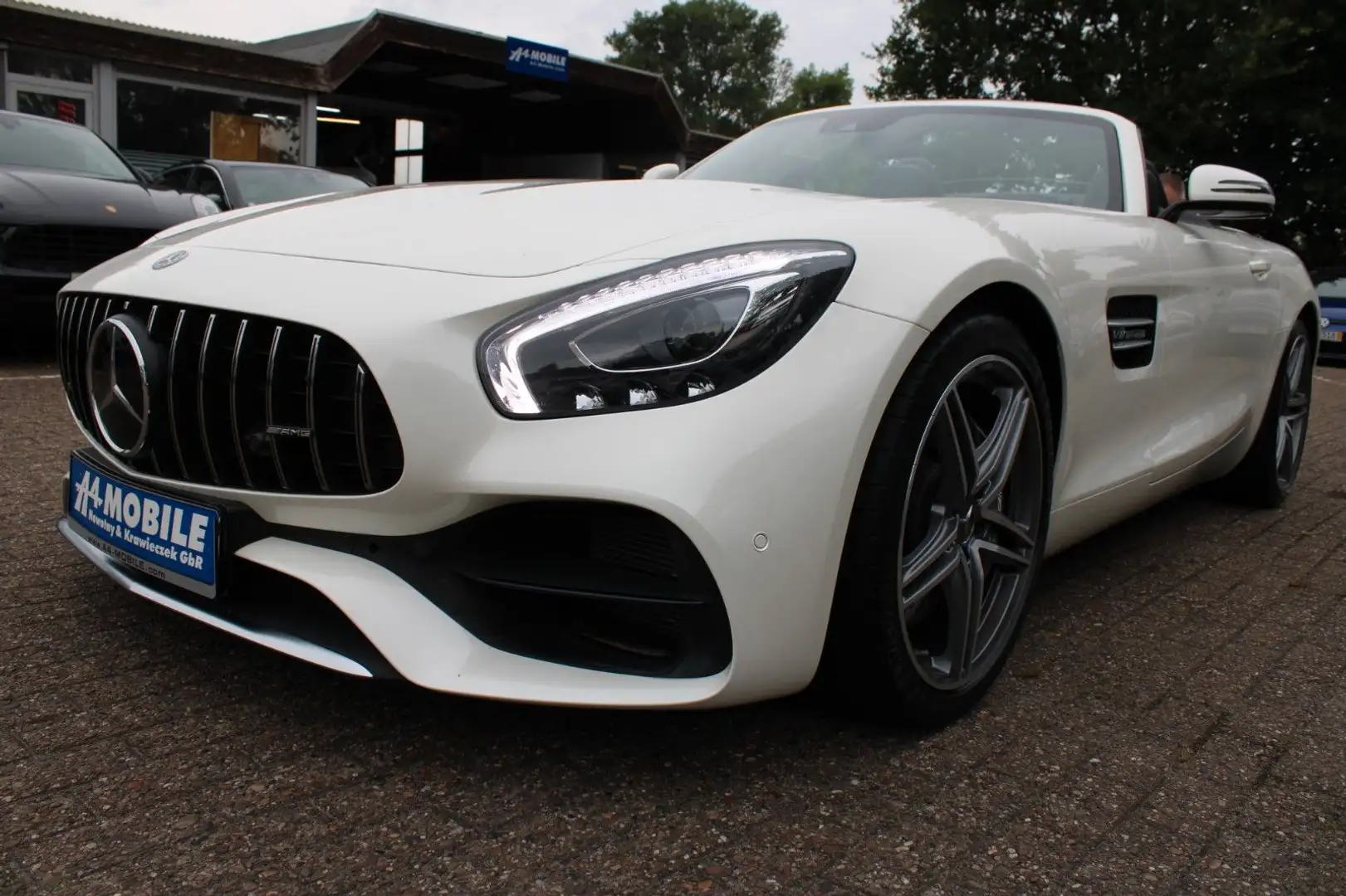 Mercedes-Benz AMG GT Roadster Designo-Lack LED Burmester Airsc Weiß - 2
