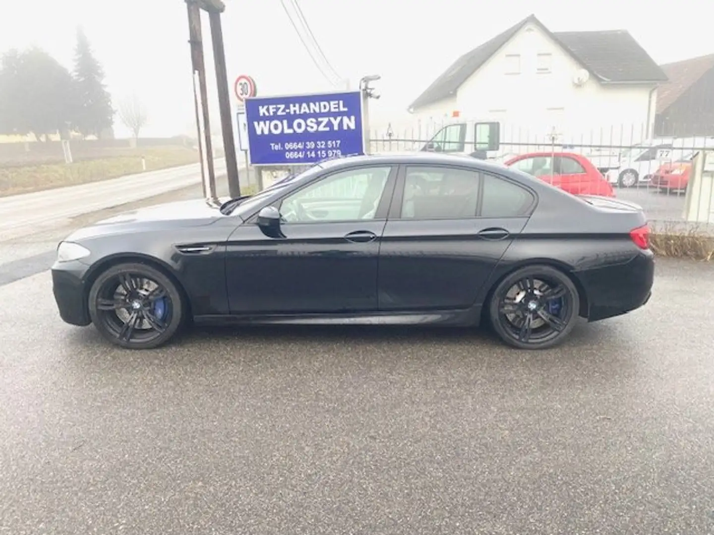 BMW M5 M5 VOLLAUSSTATTUNG Schwarz - 2