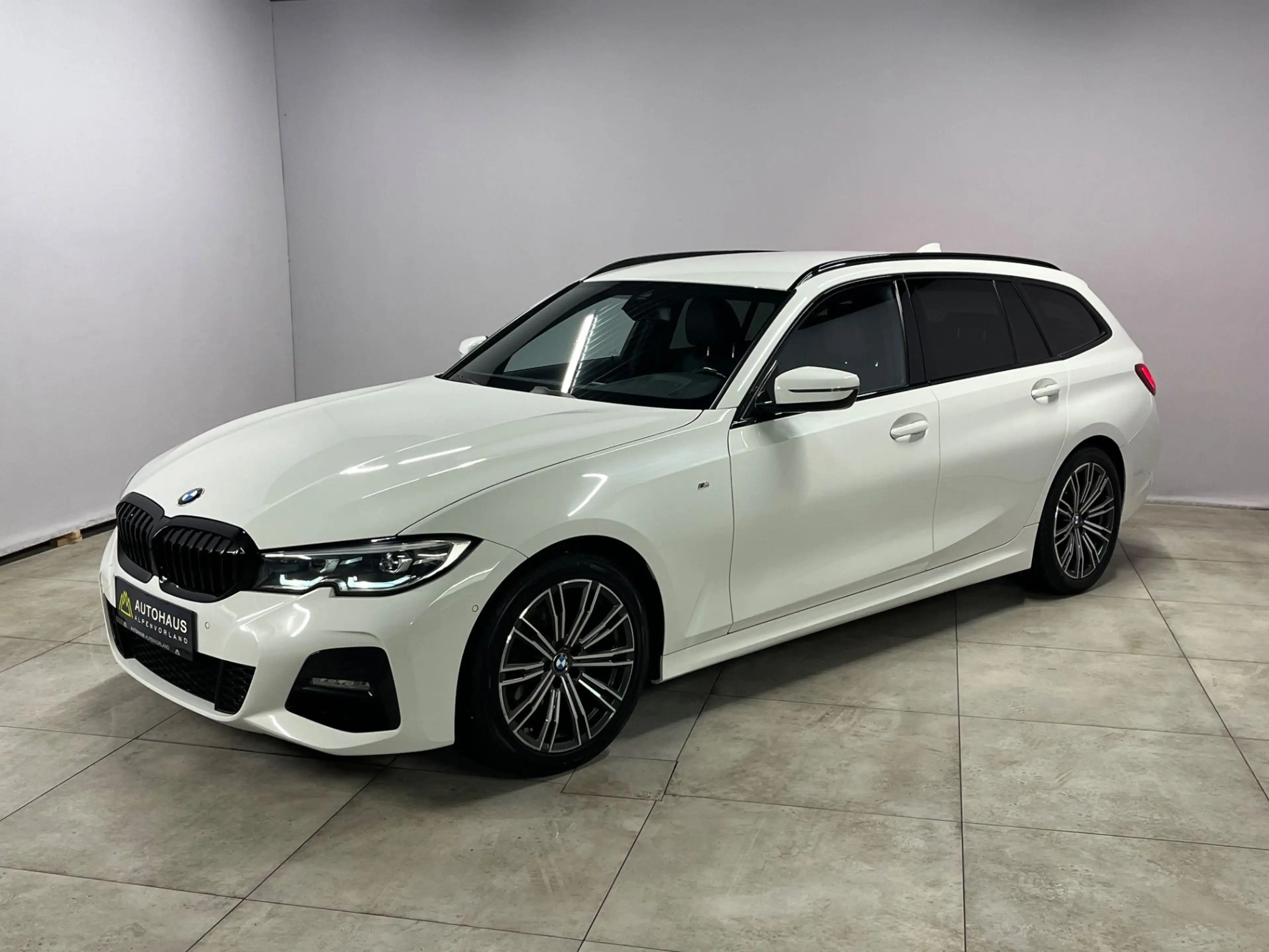 BMW 318 d Touring Aut. ***M-Sport | LED*** — photo 5