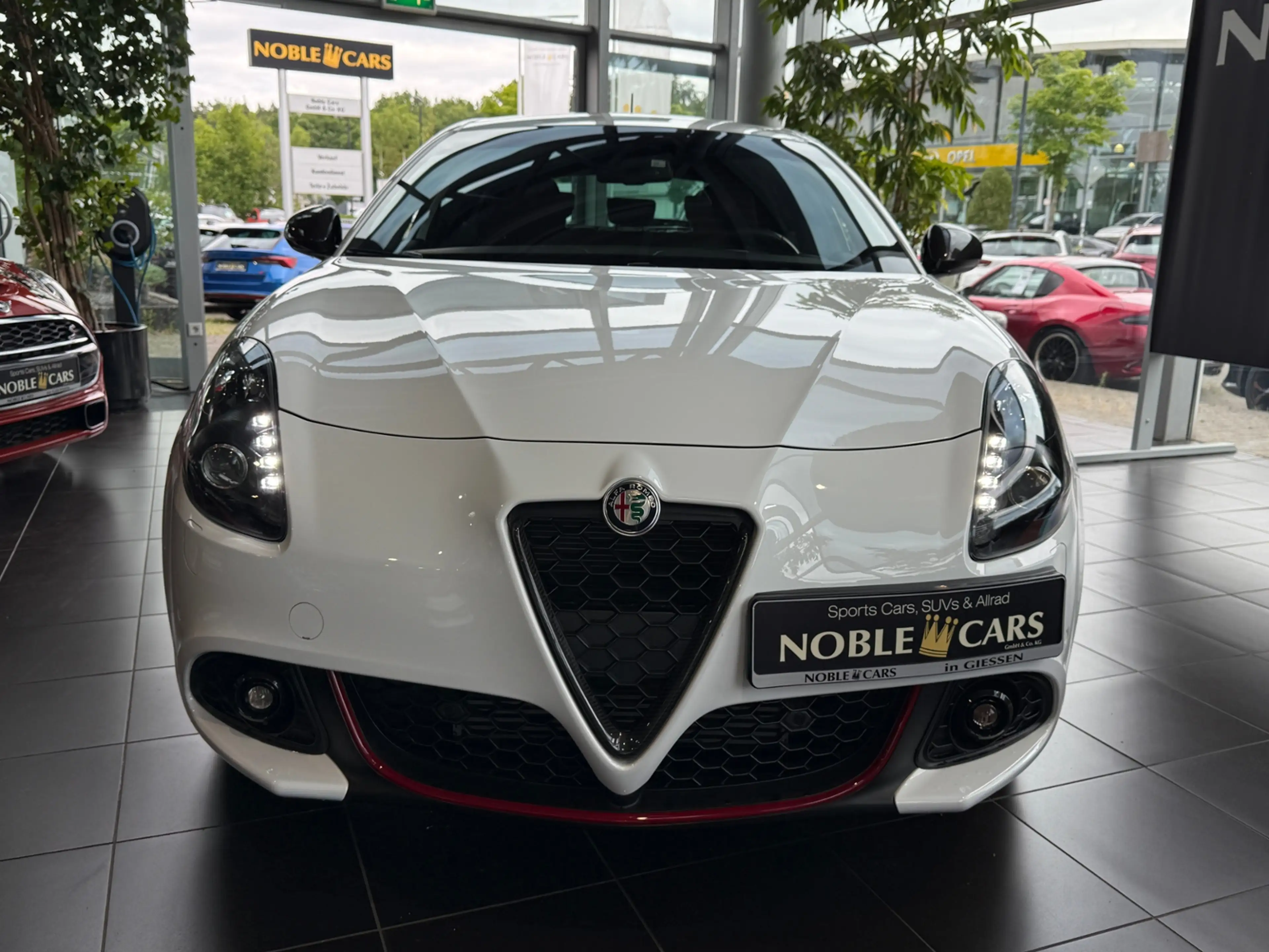 Alfa Romeo Giulietta Sprint XENON NAVI ALU — photo 2