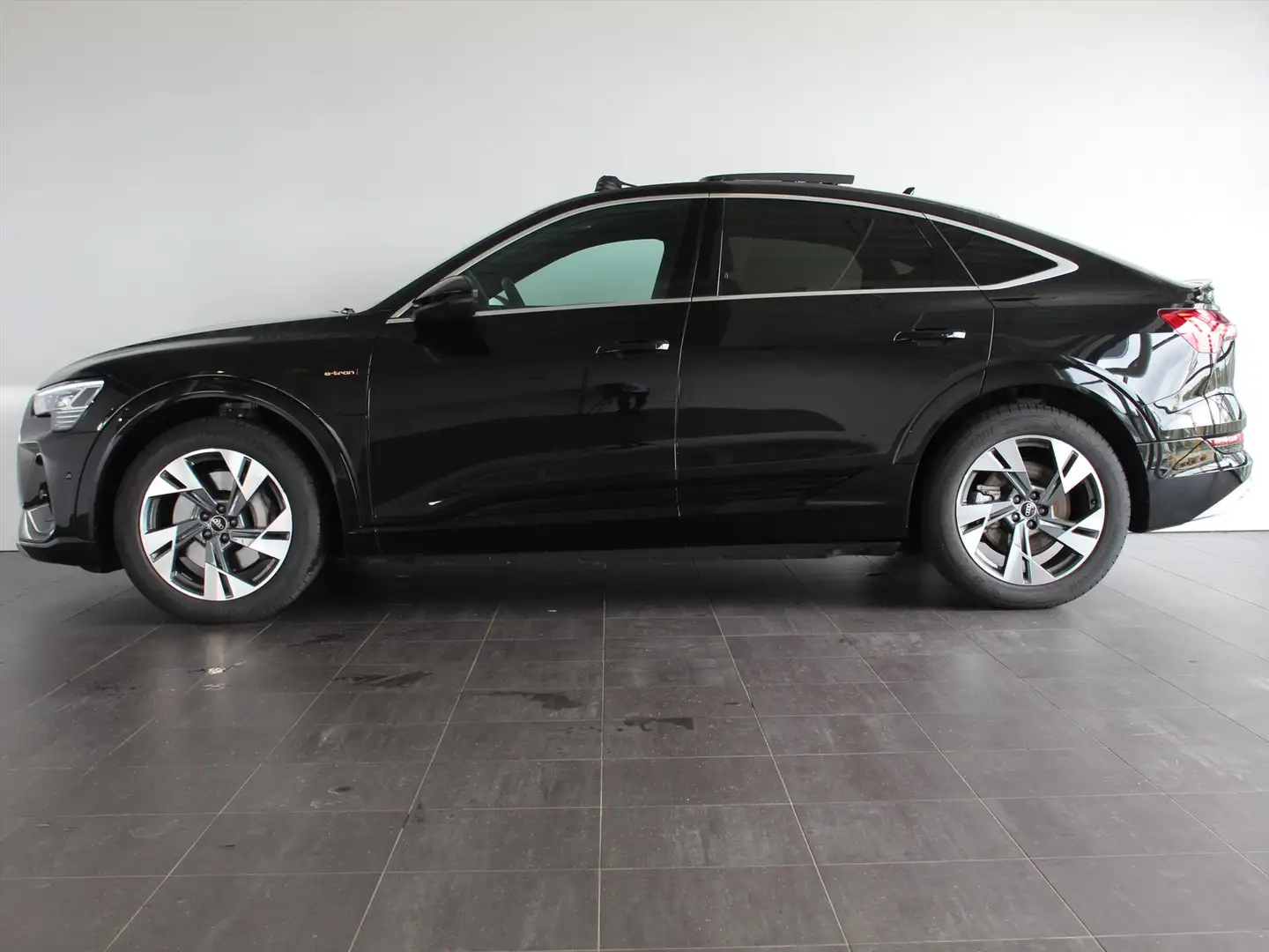 Audi e-tron Sportback 55 quattro 408pk S-edition | Leder | Pan Noir - 2