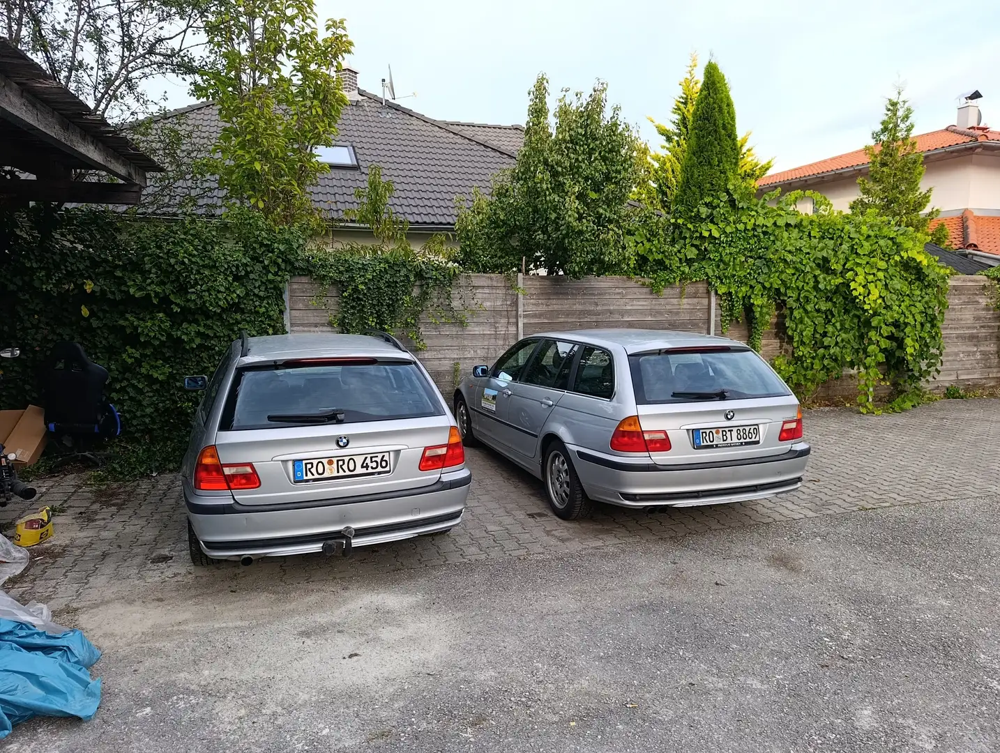 BMW 320 3er Touring 320i touring Edition Exclusive Silber - 2