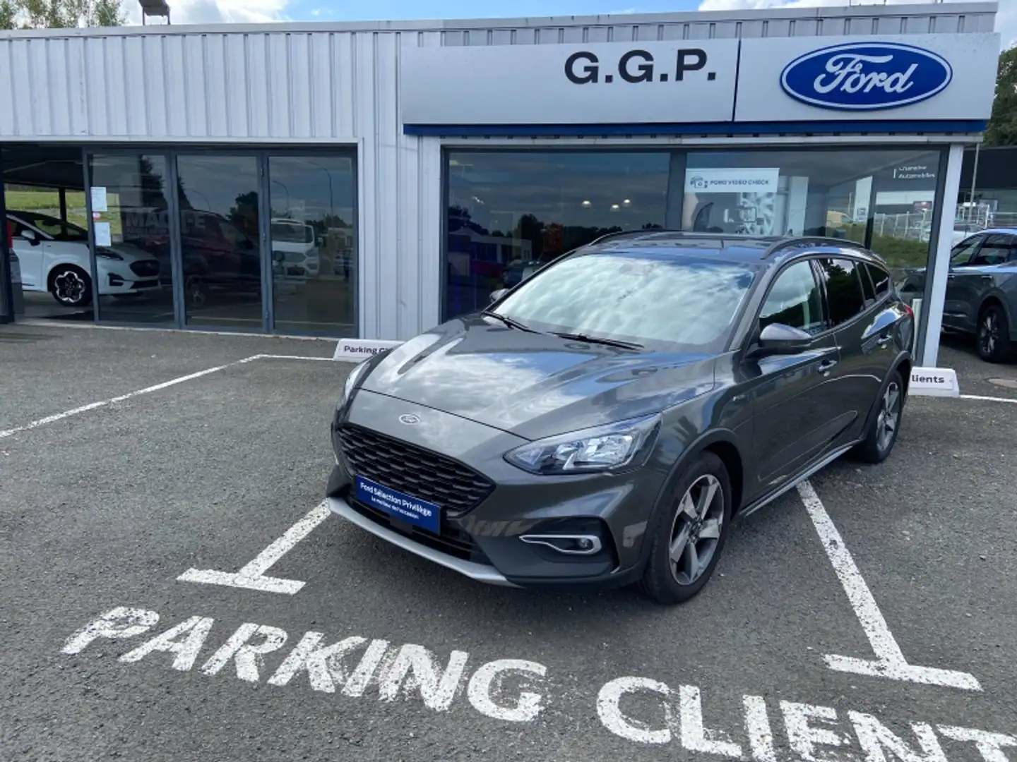 Ford Focus 1.5 EcoBlue 120ch Grijs - 1