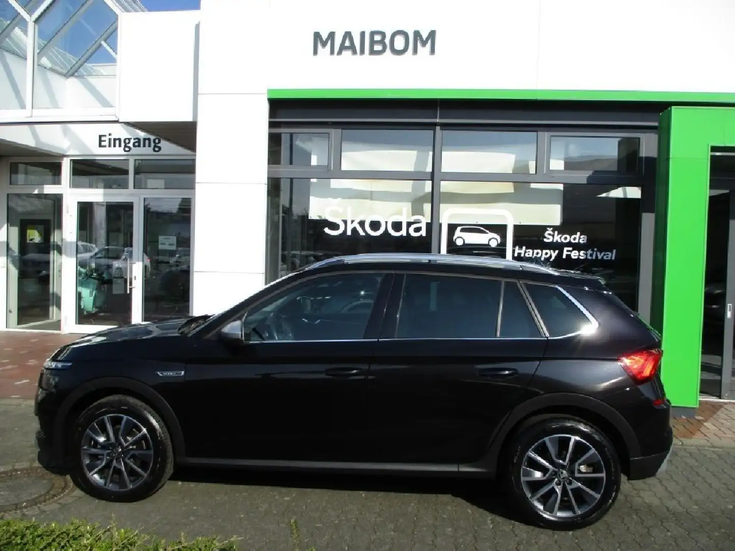 Skoda Kamiq Scoutline Schwarz - 1