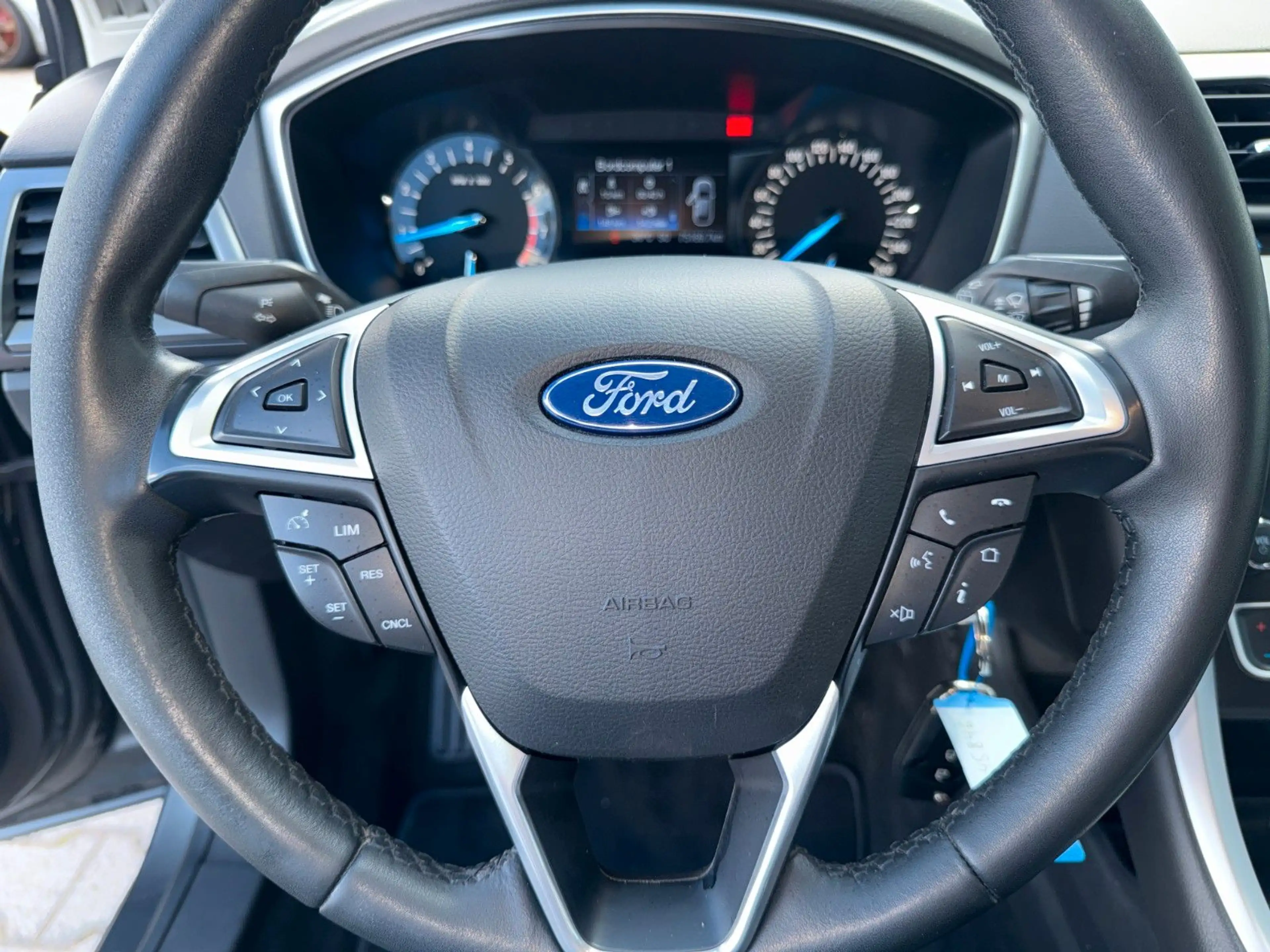 Ford Mondeo Turnier Business Edition *SITZH*NAVI* — photo 30