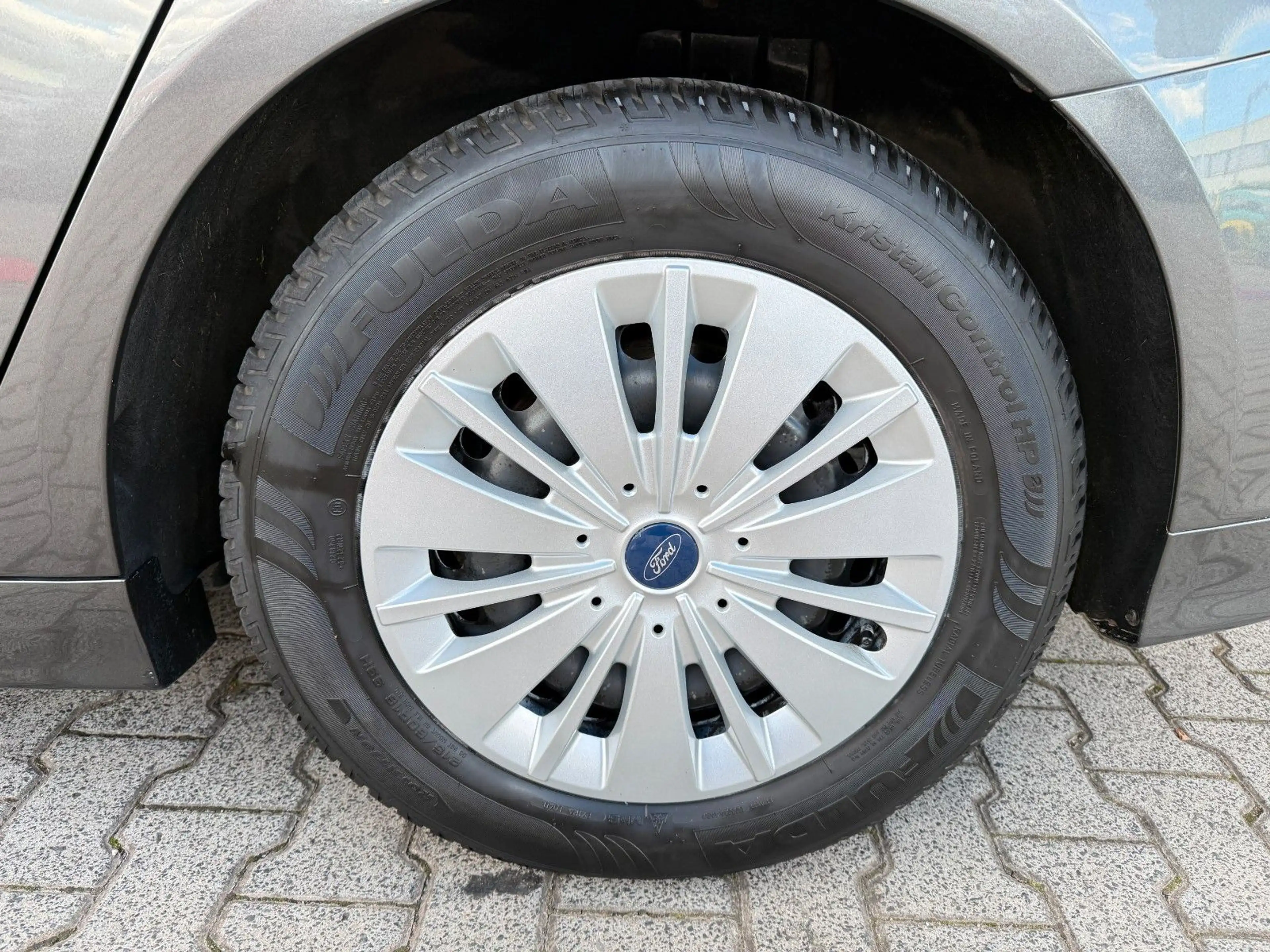 Ford Mondeo Turnier Business Edition *SITZH*NAVI* — photo 4