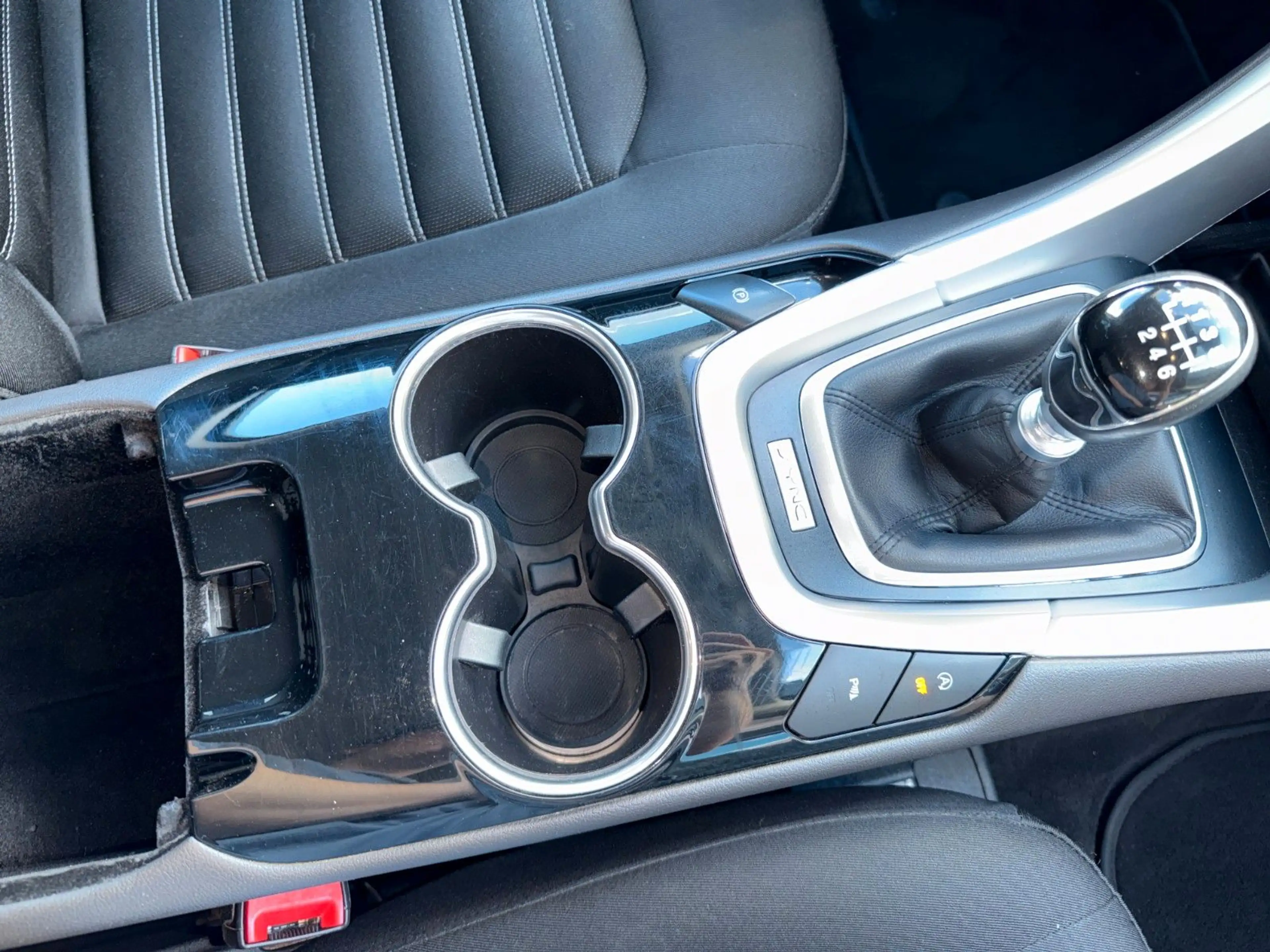 Ford Mondeo Turnier Business Edition *SITZH*NAVI* — photo 24