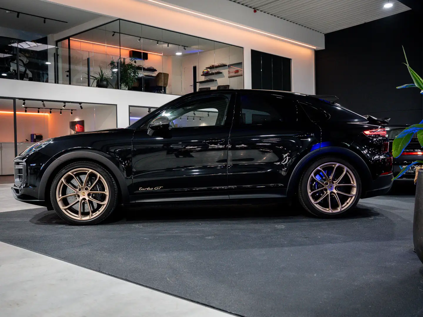Porsche Cayenne Turbo GT V8 4.0 - Burmester - Carbon - Surround Schwarz - 2