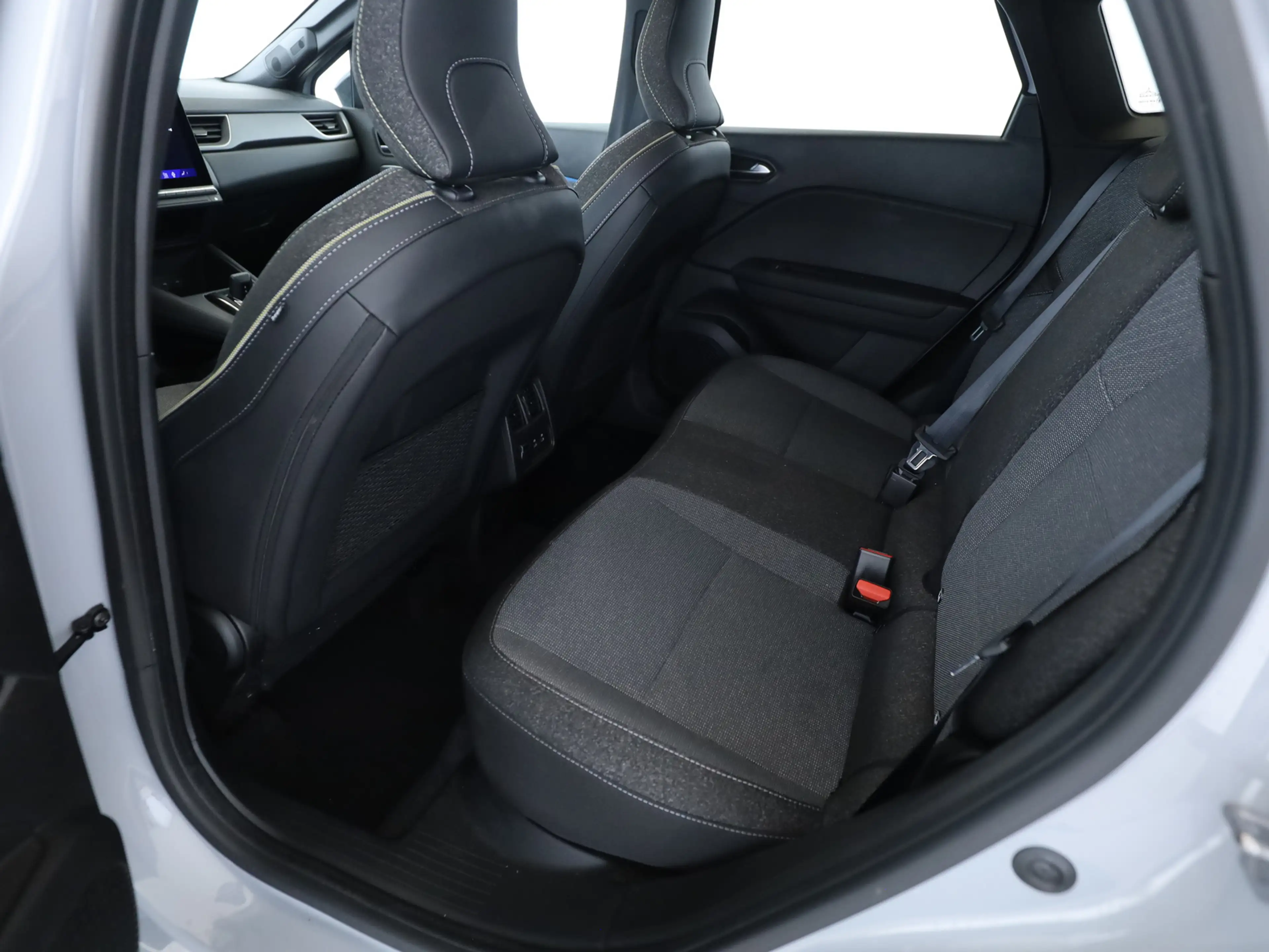 Renault Symbioz Techno Mild Hybrid 140 EDC Apple CarPlay — photo 12