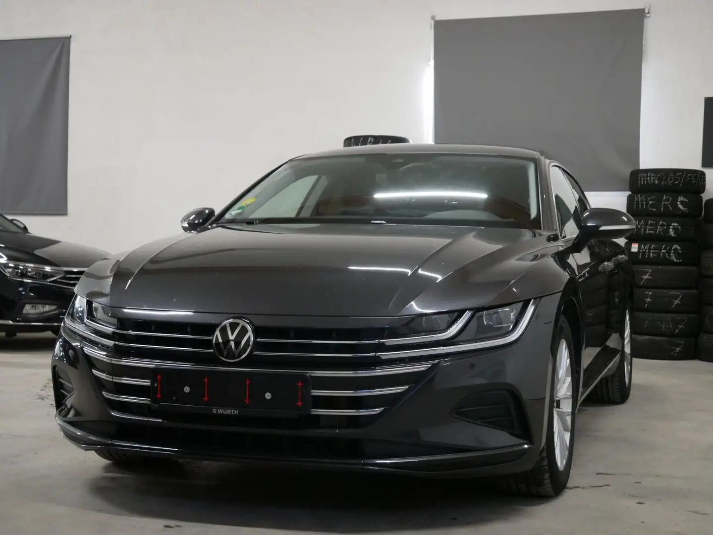 Volkswagen Arteon Shooting Brake ACC NAVI AHK LED CARPLAY Grau - 1