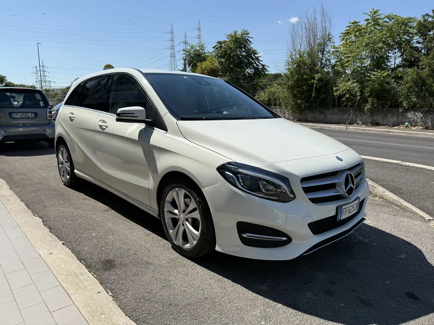 Mercedes-Benz B 180 CDI SPORT CAMBIO AUTOMATICO RETROCAMERA, PERFETTA! Bianco - 2