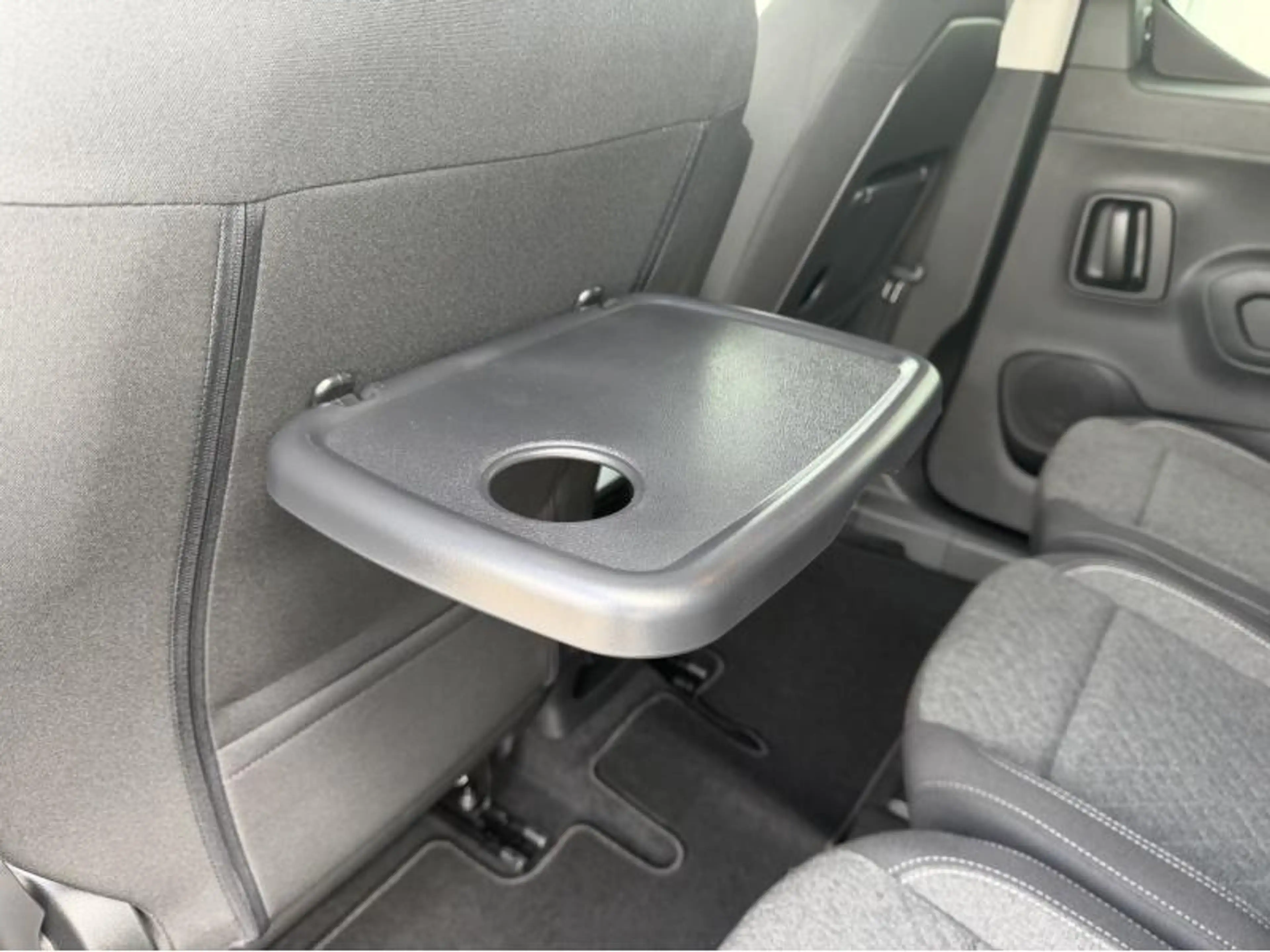 Opel Combo Life LIFE — photo 11