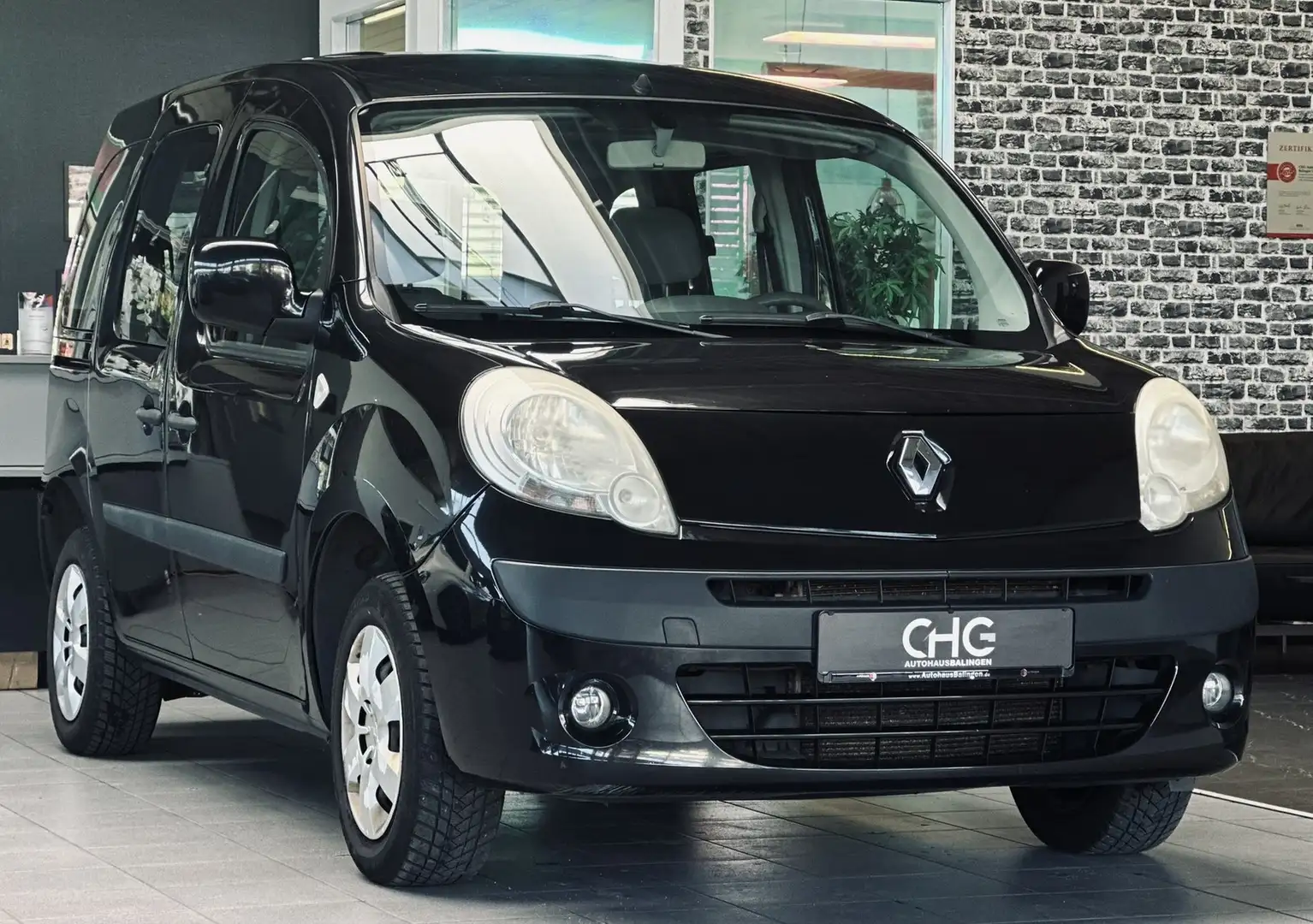 Renault Kangoo Happy Family TÜV NEU Schwarz - 1