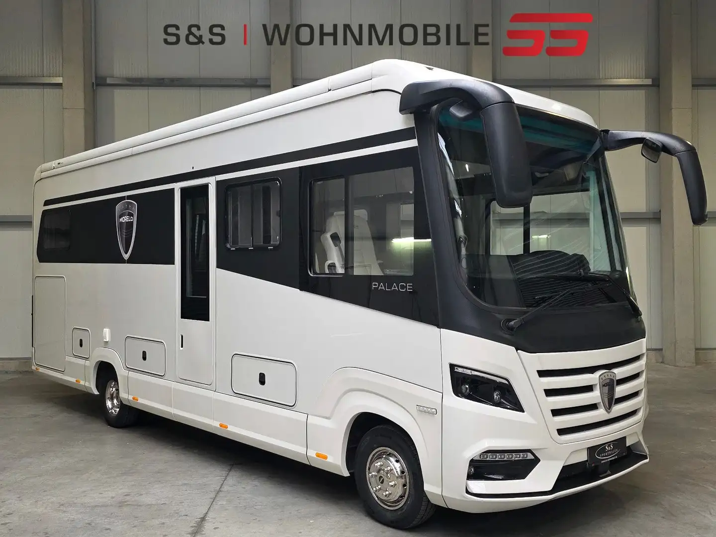 Morelo Palace 85L*1.Hand/Active Air/Wide Axle/E&P/AHK* Weiß - 1