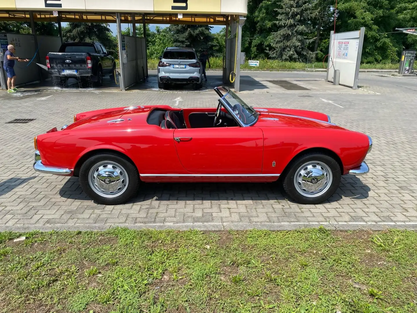 Alfa Romeo Giulietta -Spider 1300 750D- Rojo - 1