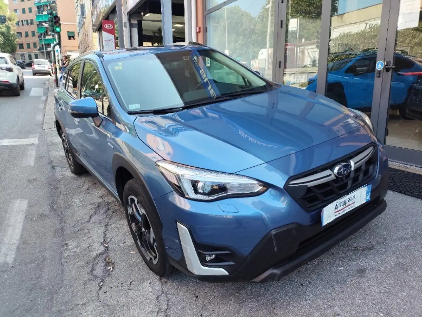 Subaru XV 2.0i e-Boxer MHEV Lineartronic Premium Blau - 1