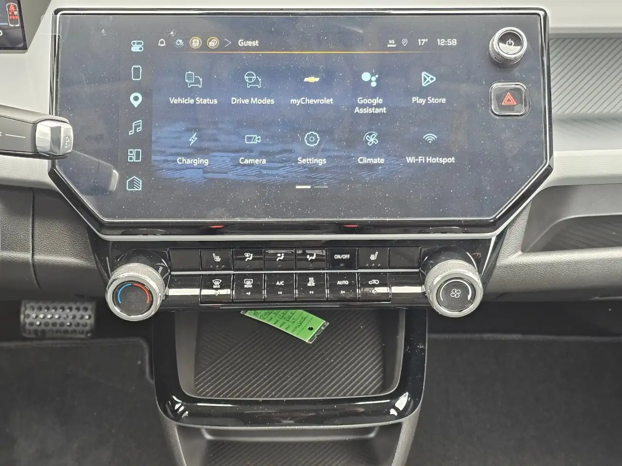 Chevrolet Bolt снимка Chevrolet Bolt