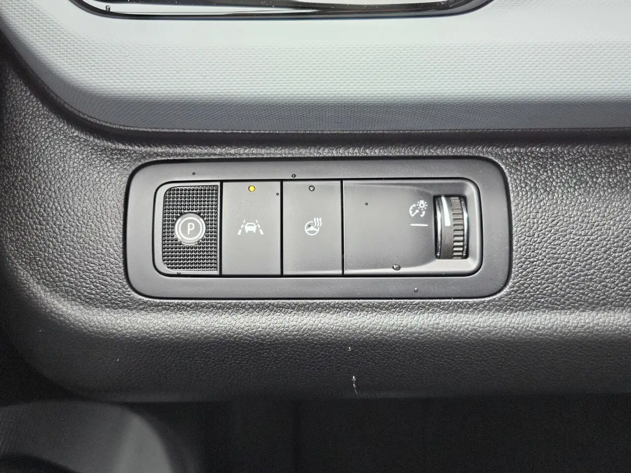 Chevrolet Bolt снимка Chevrolet Bolt