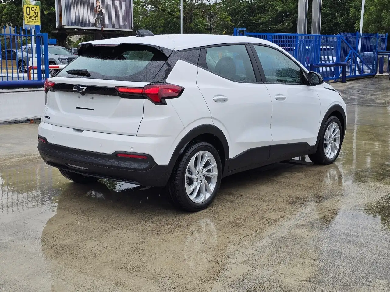 Chevrolet Bolt снимка Chevrolet Bolt