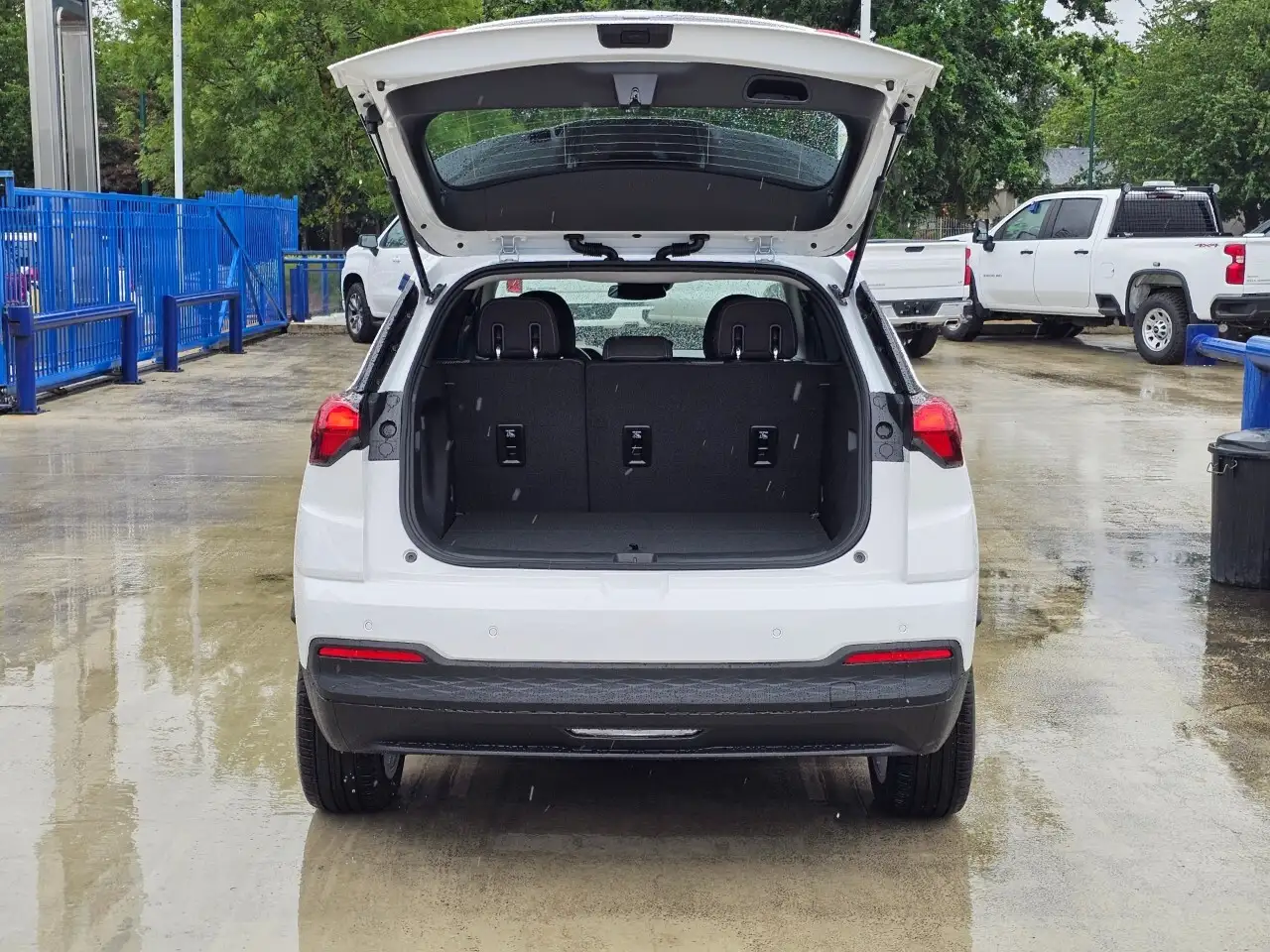 Chevrolet Bolt снимка Chevrolet Bolt