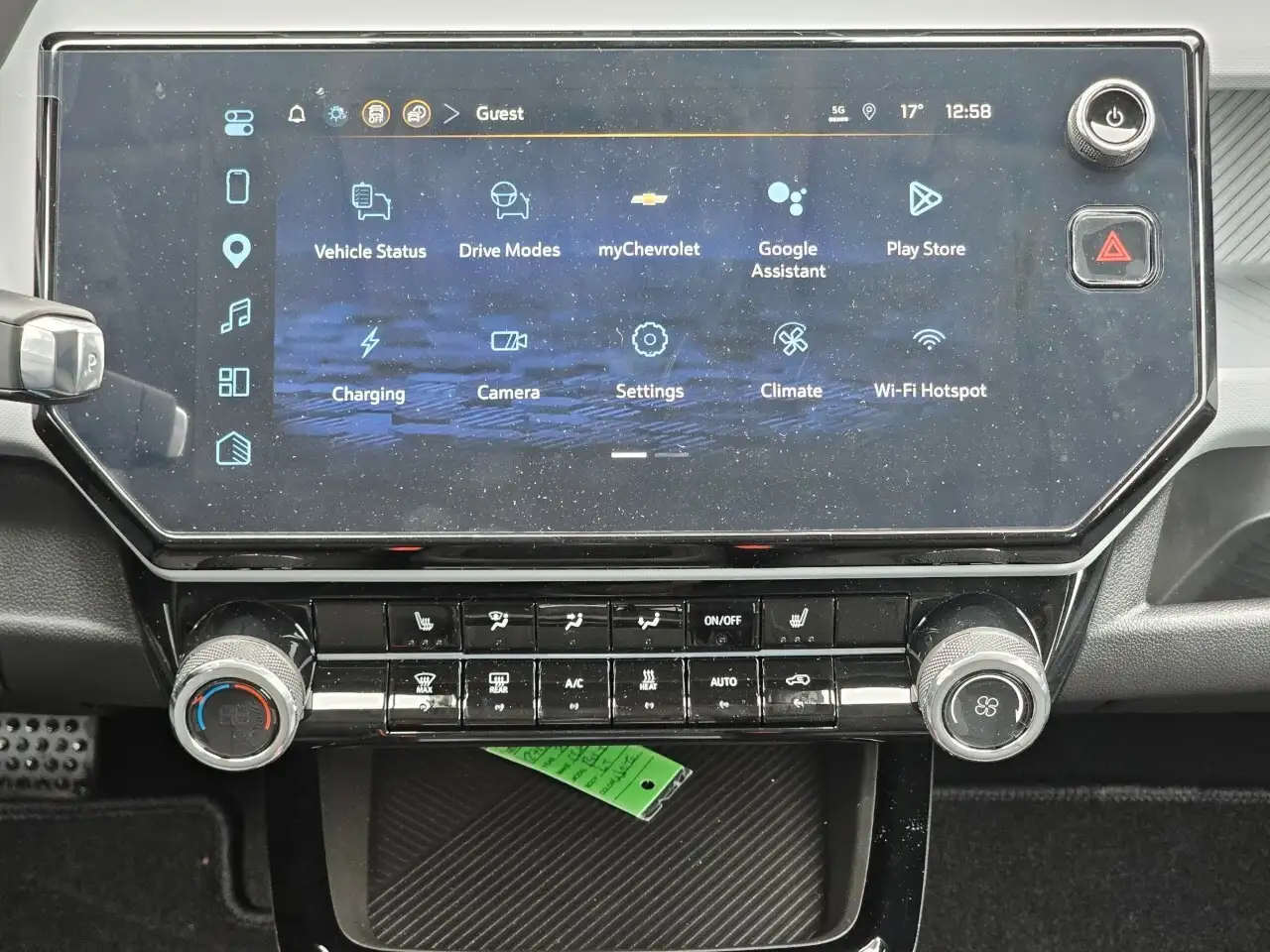 Chevrolet Bolt снимка Chevrolet Bolt