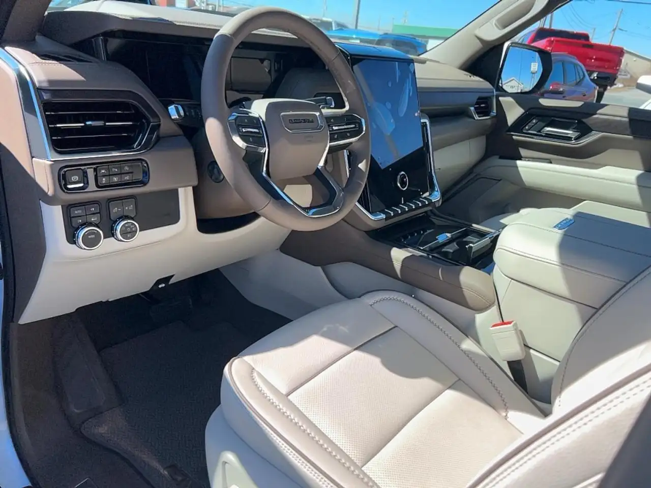 GMC Yukon снимка GMC Yukon