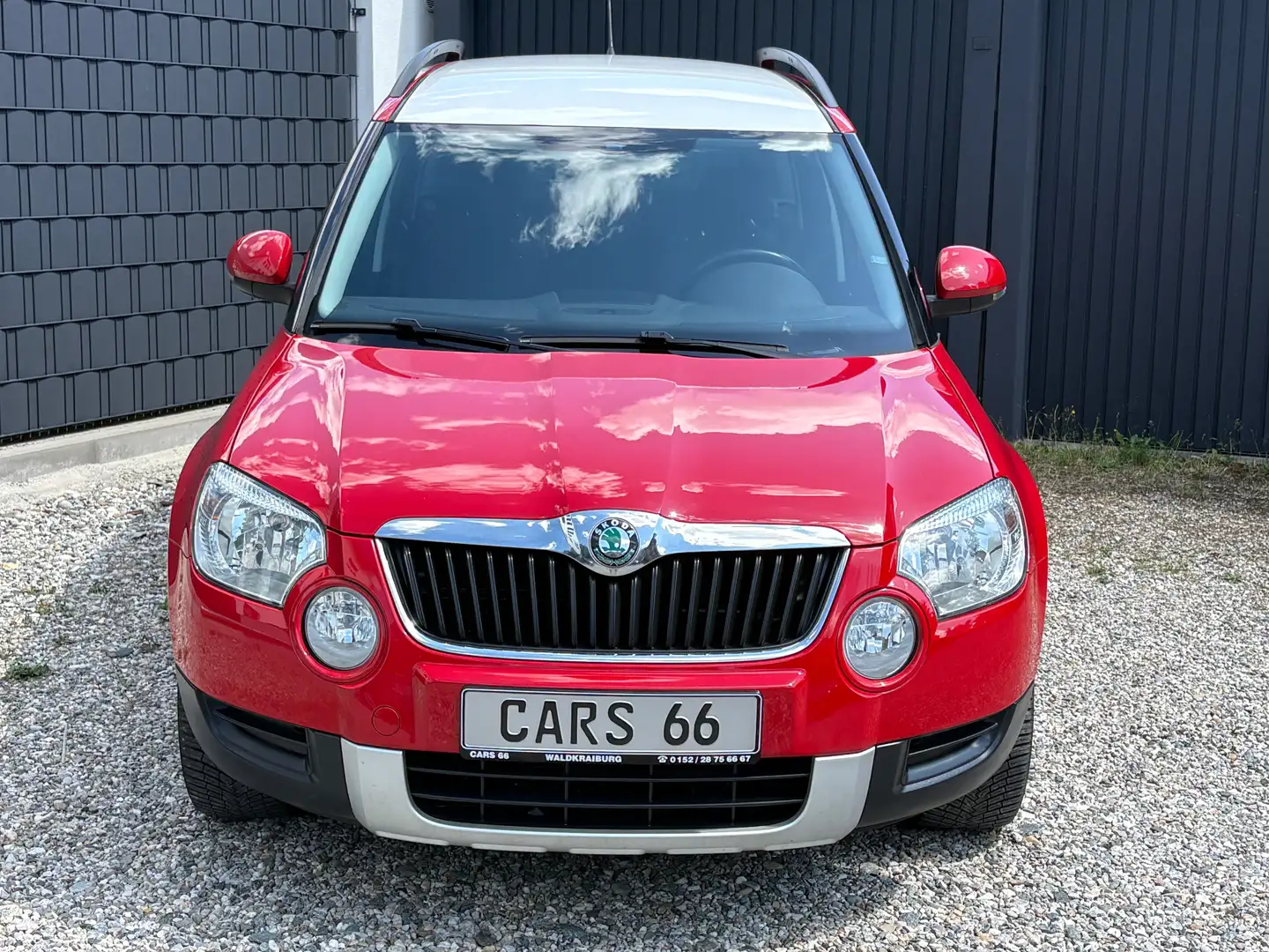 Skoda Yeti Ambition Plus Edition Rot - 2