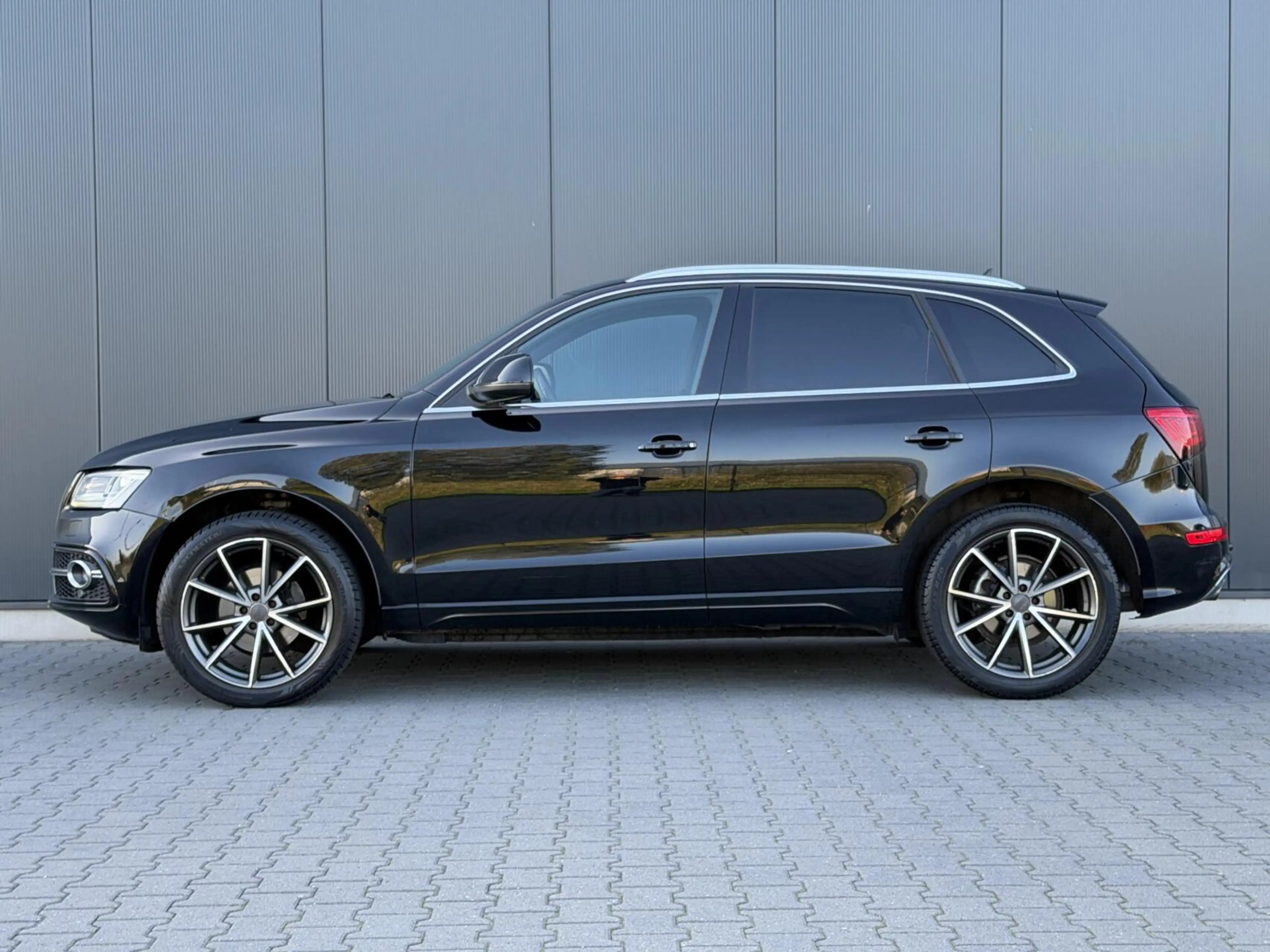 Audi Q5 3.2 FSI Quattro Pro Line SQ5 Uitgevoerd - B&O Audi — photo 9