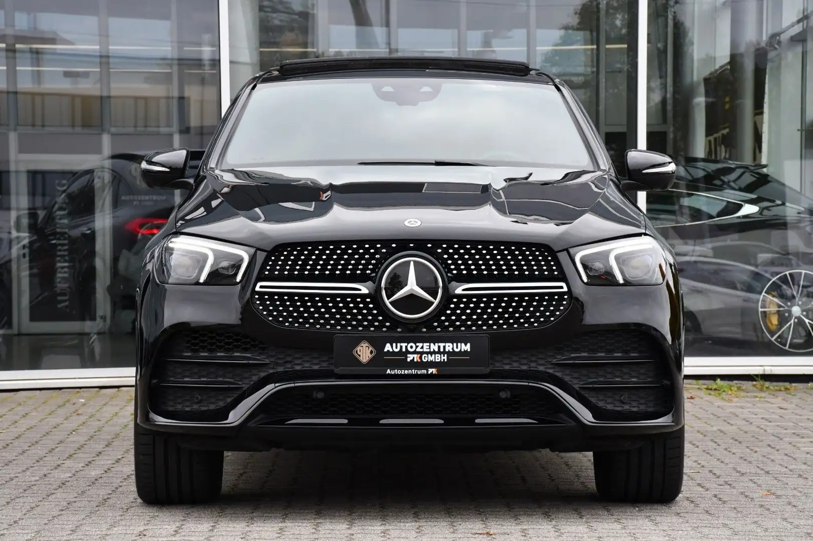 Mercedes-Benz GLE 400 d 4M Coupe AMG Paket Head Up Burmester Noir - 2