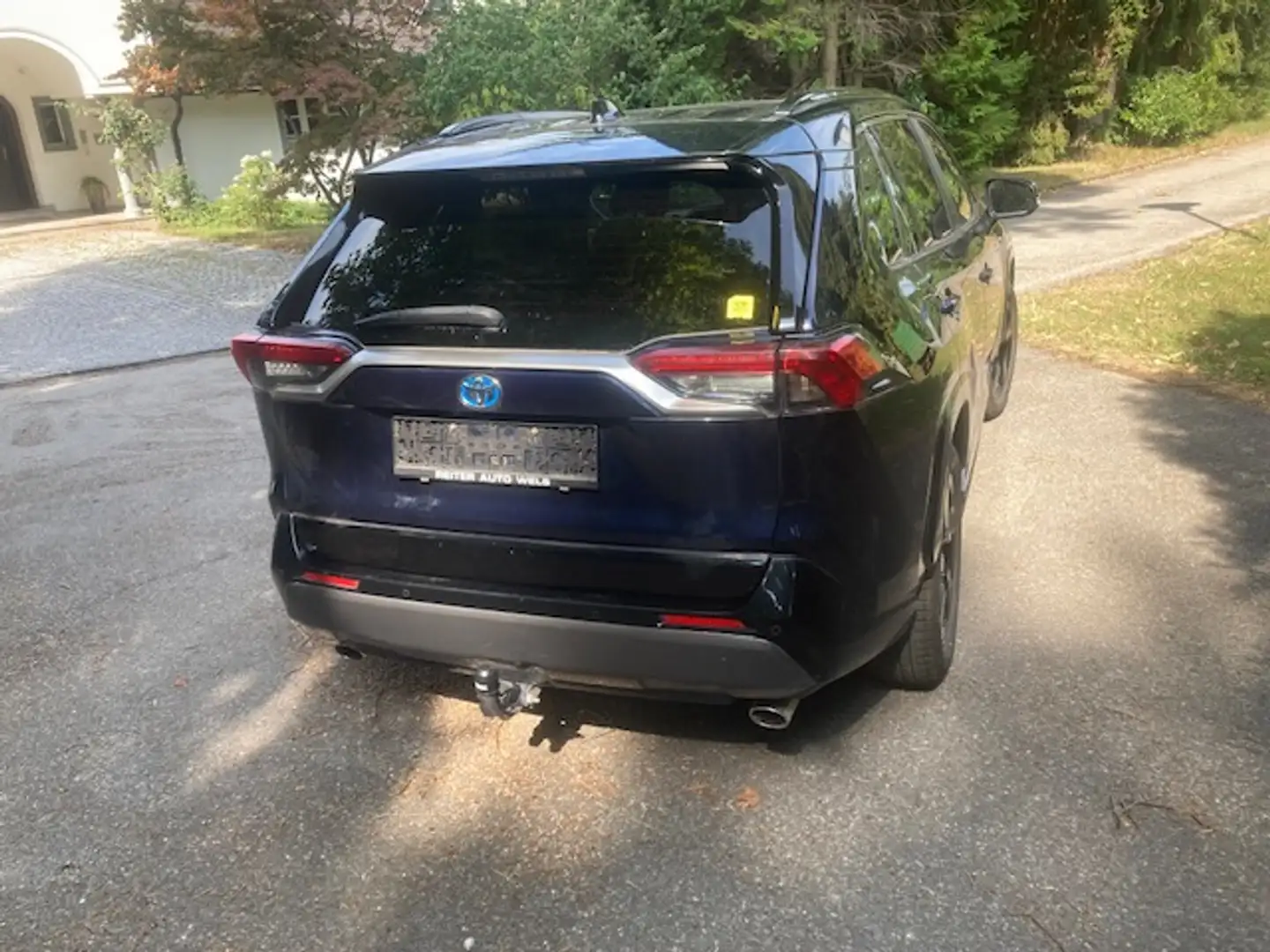 Toyota RAV 4 Toyota RAV 4 ,2,5 Hybride,  AWD Elektro/ Benzin 136 KW/185 PS Blau - 2