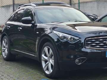 Diesel 6 cilindri suv 4x4 sportivo leggi descrizione interna