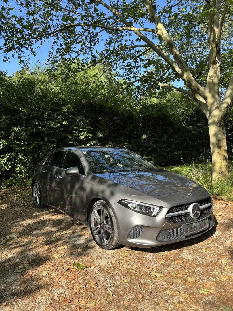 Mercedes-Benz A 220 4MATIC Aut. Grau - 1