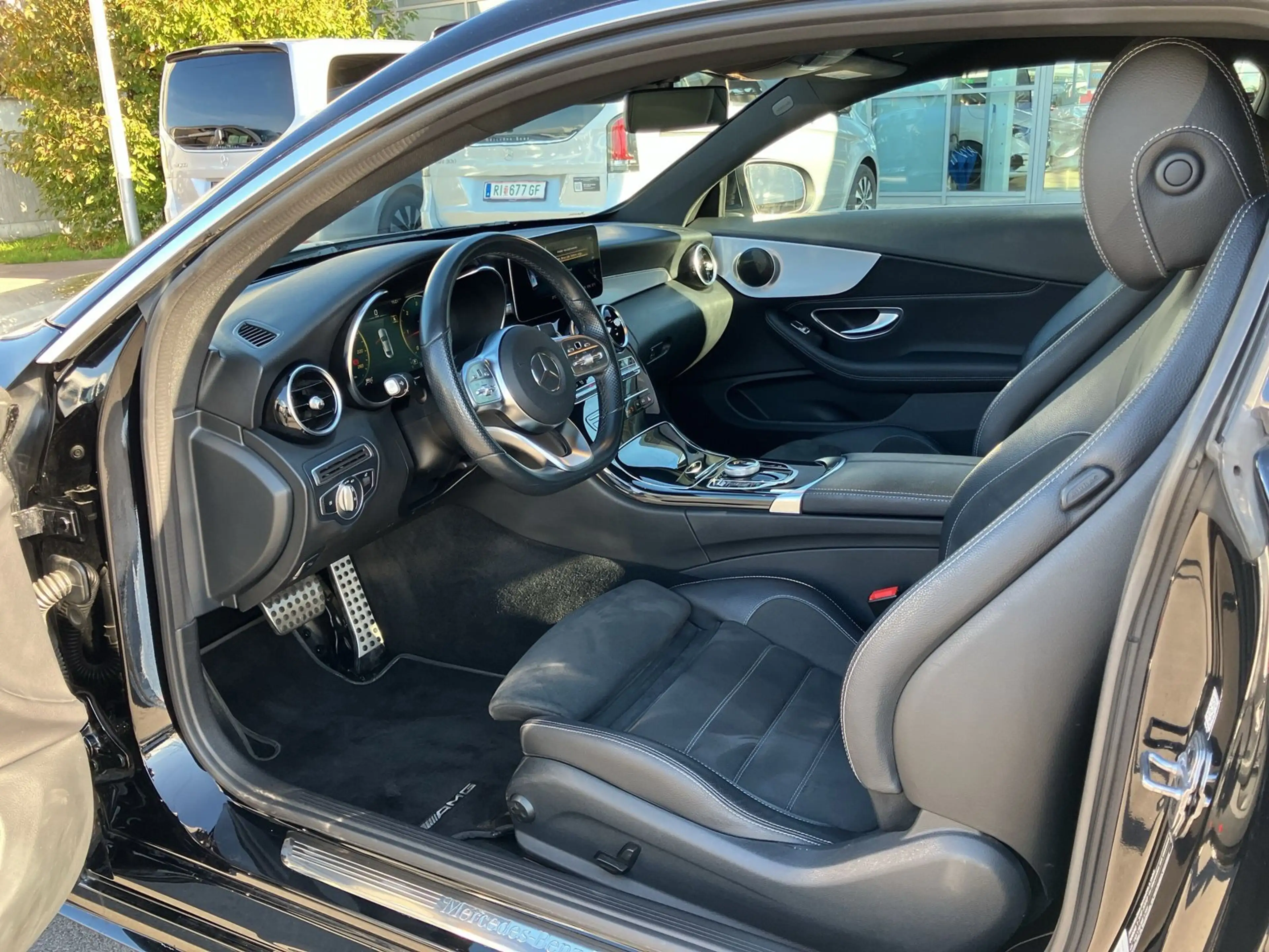 Mercedes-Benz C 220 d Coupé PTS Navi Cam SHZ — photo 12
