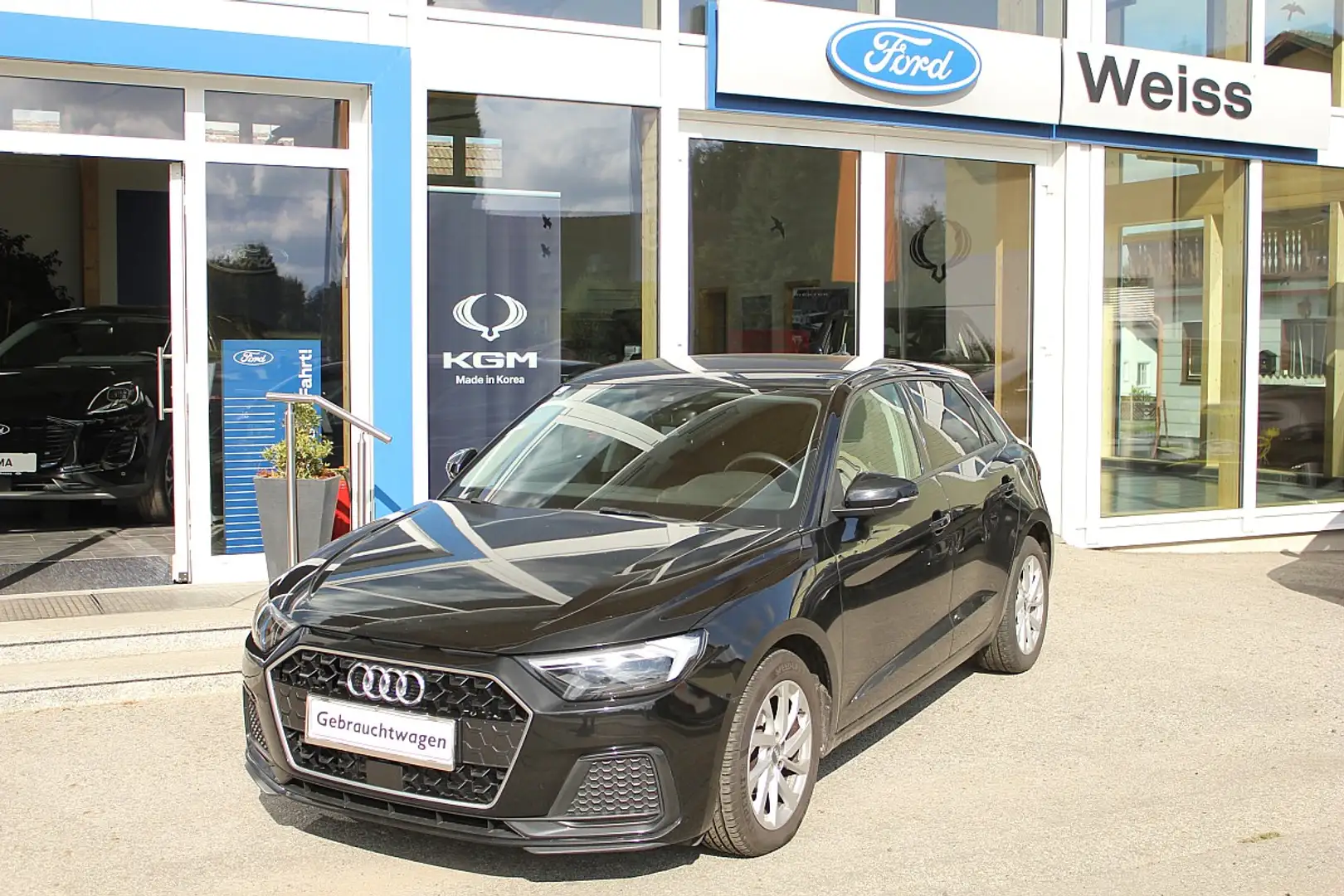 Audi A1 SB 25 TFSI advanced Schwarz - 1