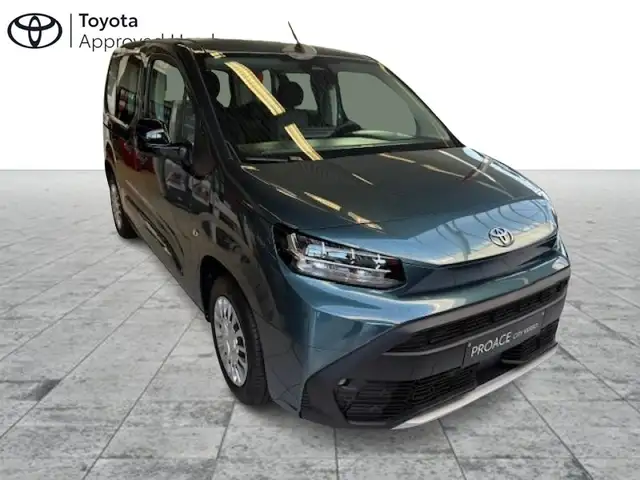 Toyota Verso Shuttle 5pl Proace City Verso Shuttle Diesel