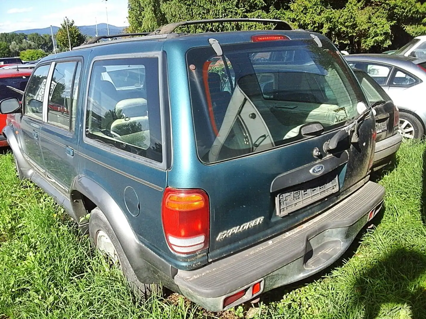 Ford Explorer 4x4 /1.Hand/ HOCHWASSER / Motor überholt Vert - 2