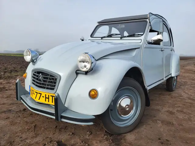 Citroen 2CV 2CV6 Special Oldtimer
