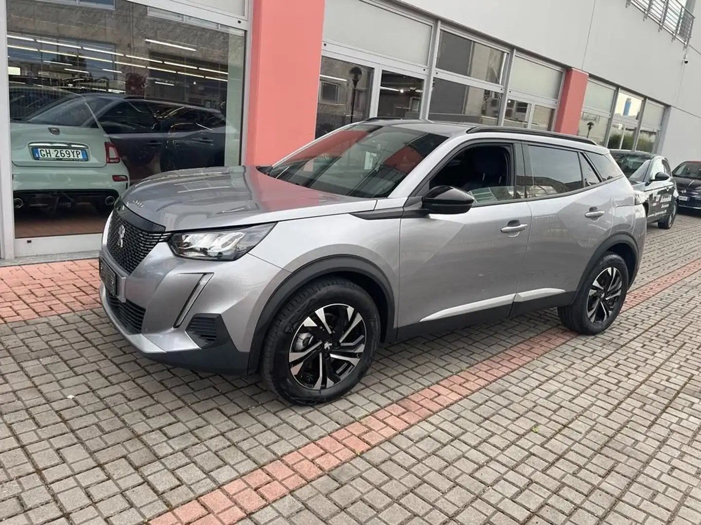 Peugeot 2008 BlueHDi 130 S&S EAT8 Allure Pack KM0!!!! Gris - 1