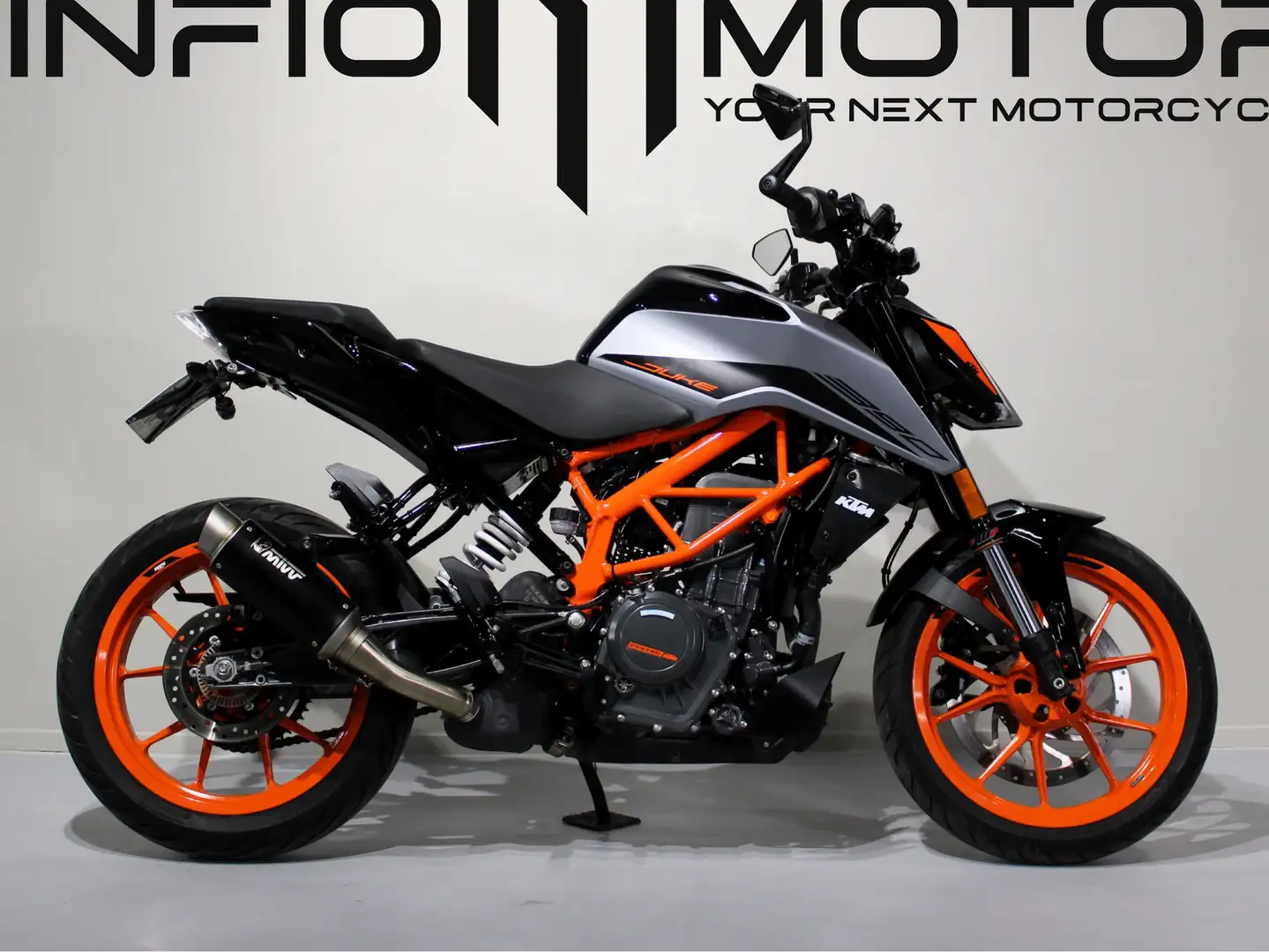 KTM 390 Duke - 1