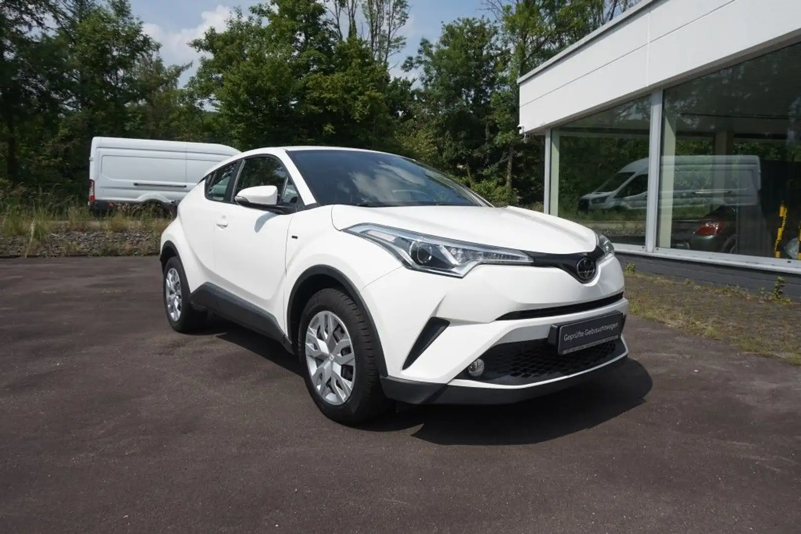 Toyota C-HR 1.2 Turbo White - 2