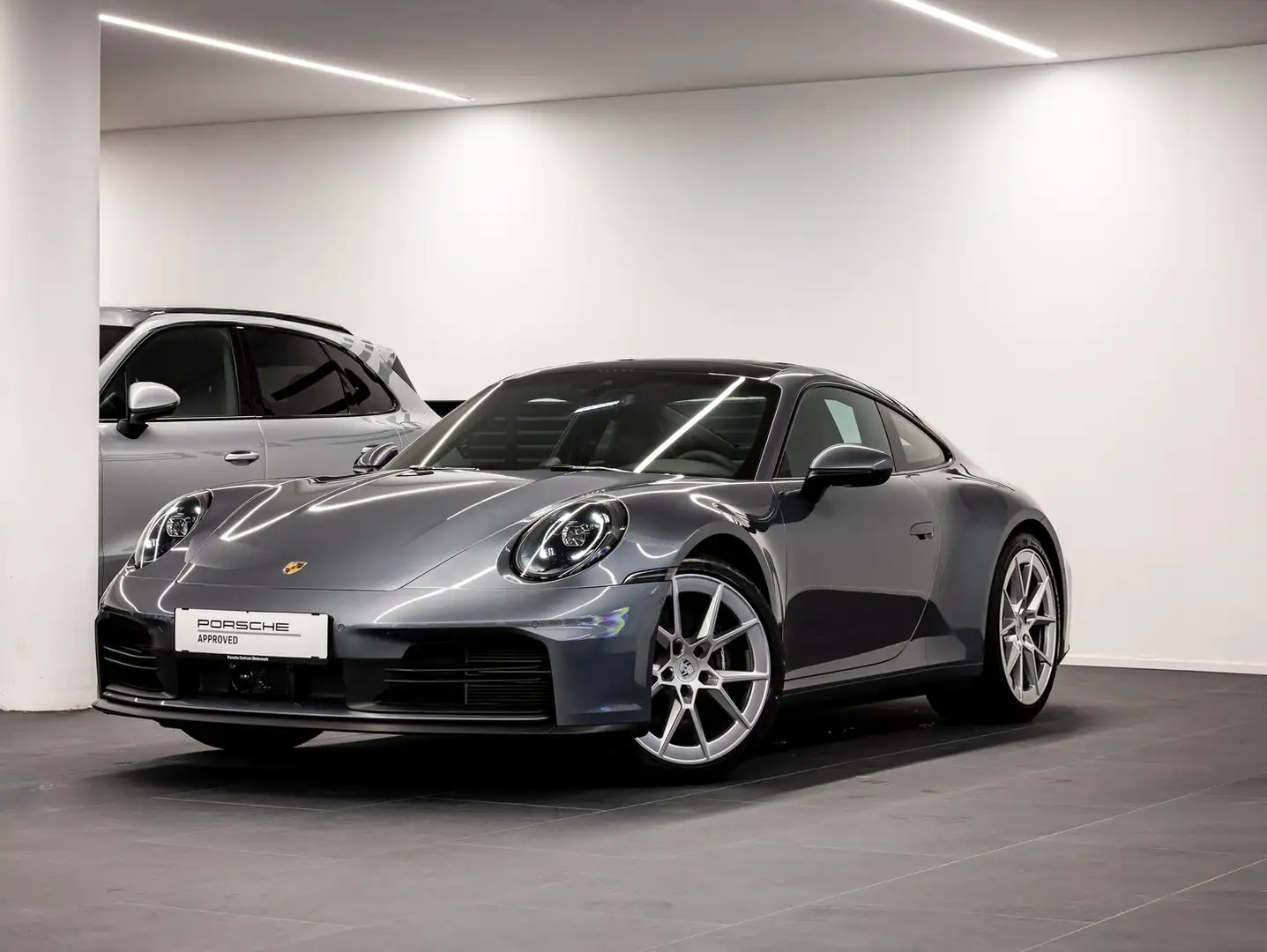 Porsche 911 Carrera Grau - 1