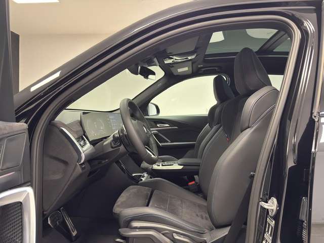 BMW X1 — photo 11