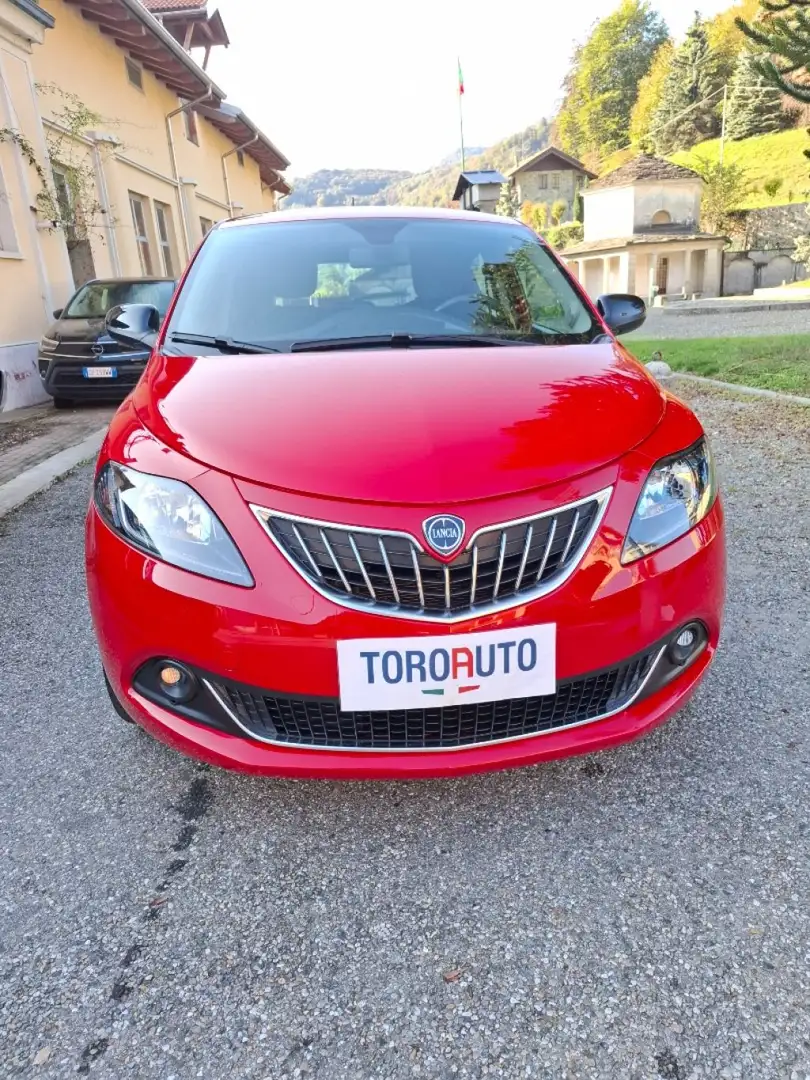 Lancia Ypsilon 1.0 FireFly 5 porte S&S Hybrid Gold Rosso - 2
