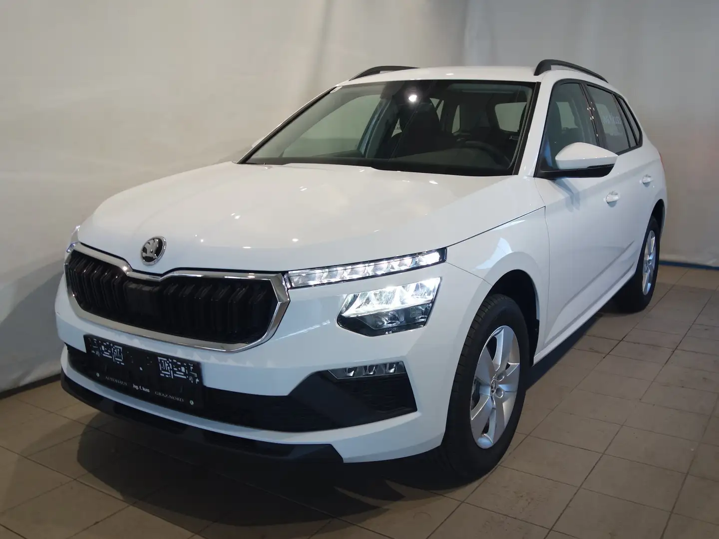 Skoda Kamiq Essence TSI Weiß - 1