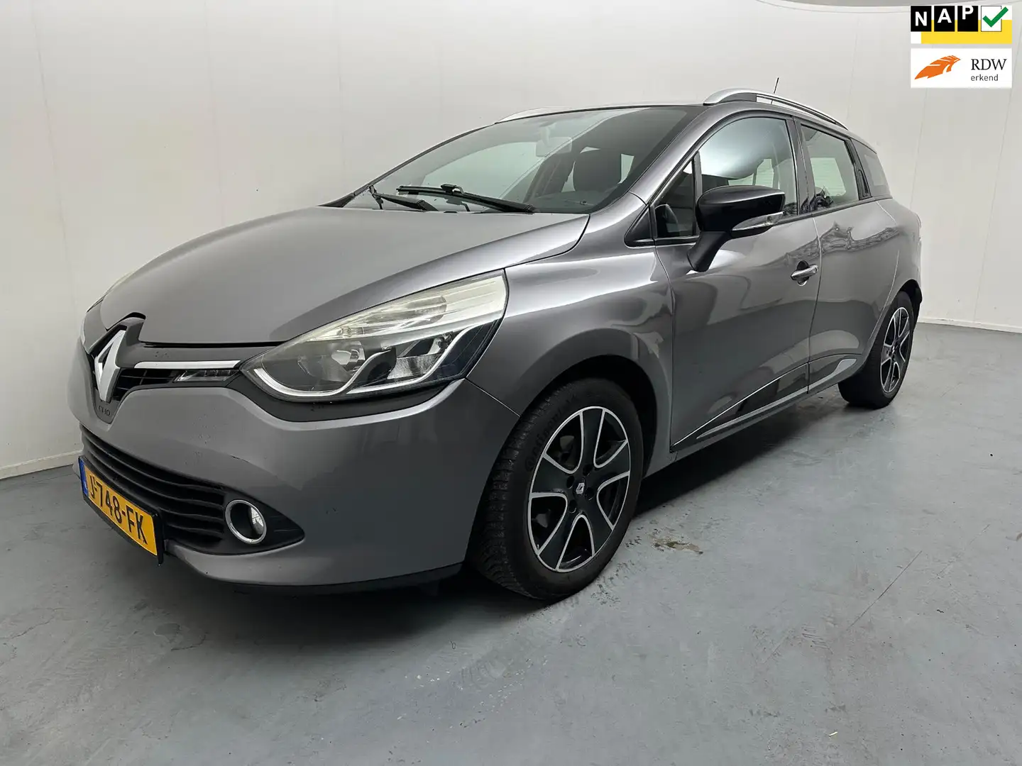 Renault Clio Estate 0.9 TCe Dynamique # Airco # Trekhaak # PDC Grijs - 1