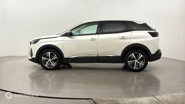 Peugeot 3008 view 7