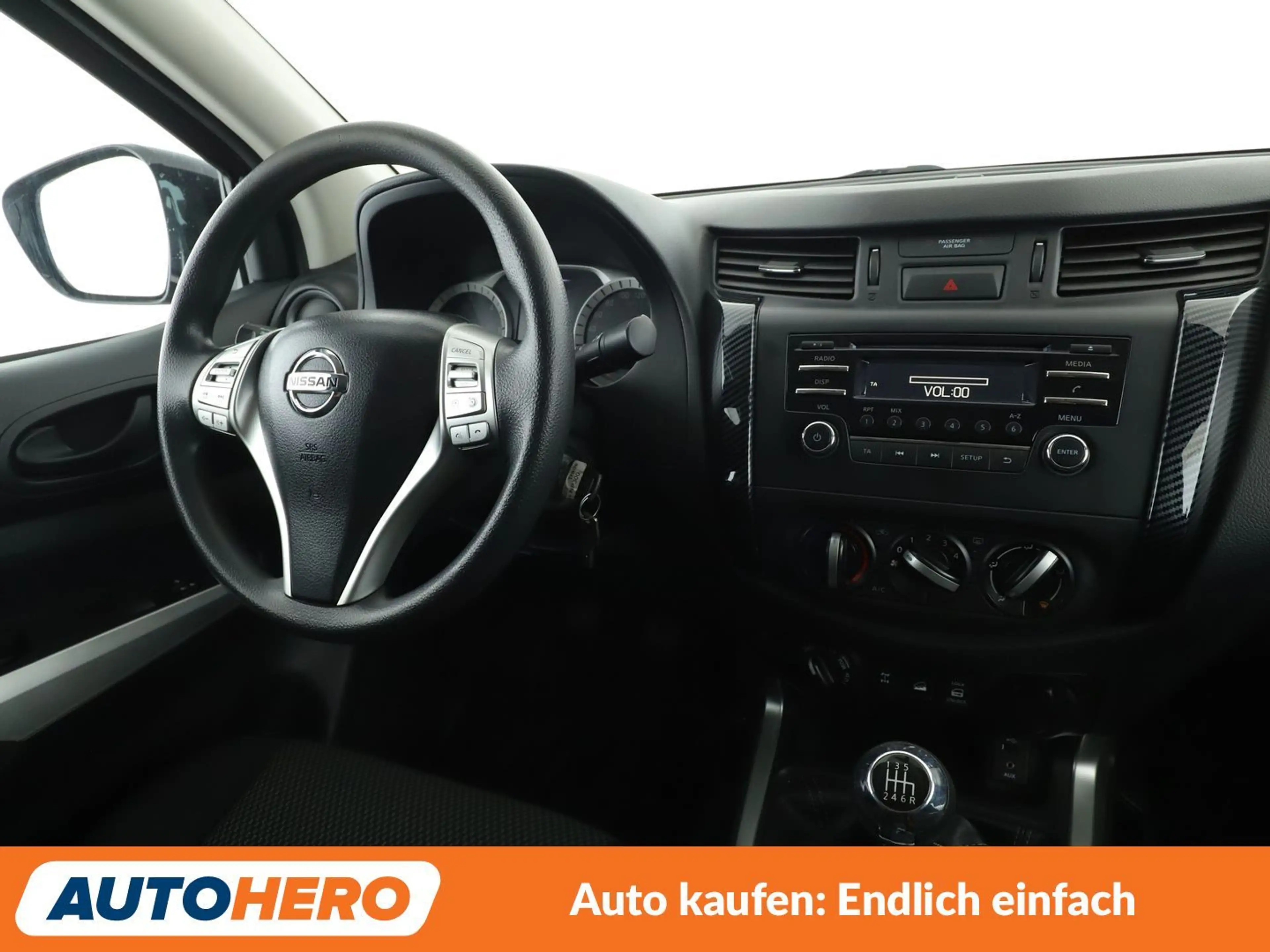 Nissan NP300 2.3 dCi Visia Double Cab 4x4 *TEMPO*SHZ*AHK* — photo 13